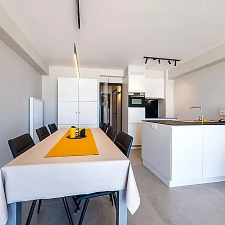 Hotel With 3 Bedrooms And Sea View 3*